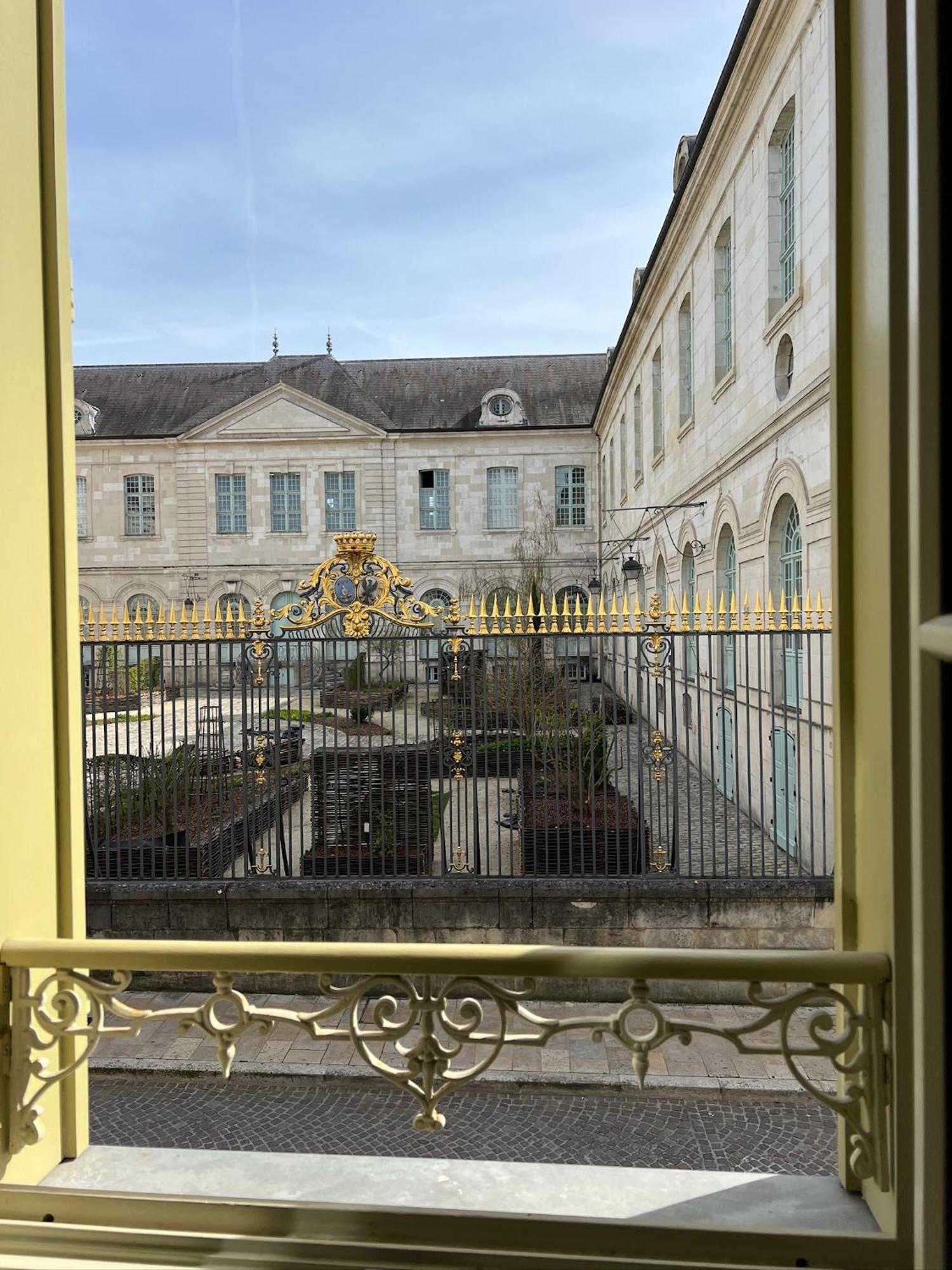 Appartement Cosy Tout Confort Troyes Exterior photo